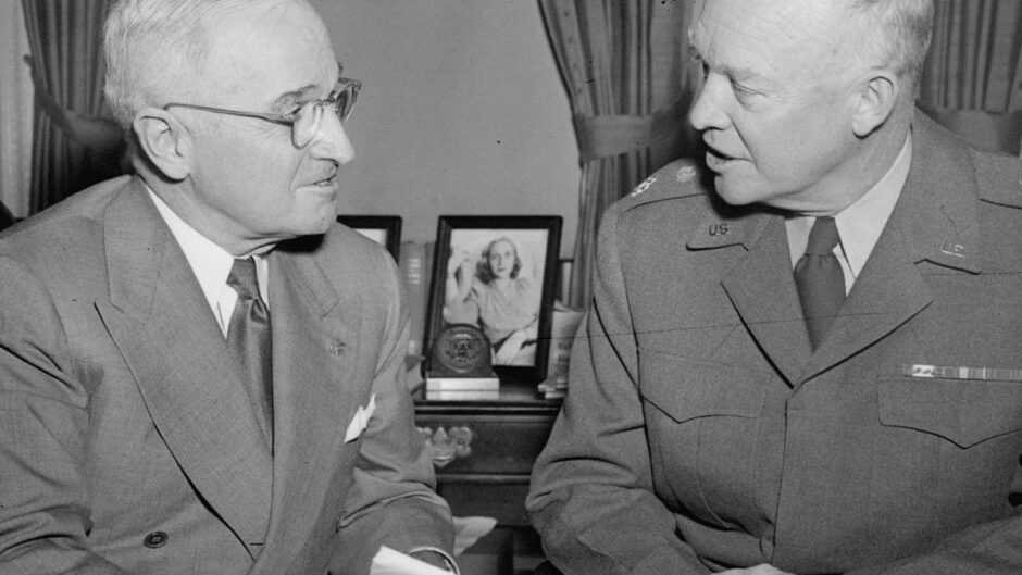 Truman ve Eisenhower Doktrinlerinin Ortaya Çıkış Nedenleri [Uzman Analizi 2026] - Kapak Görseli